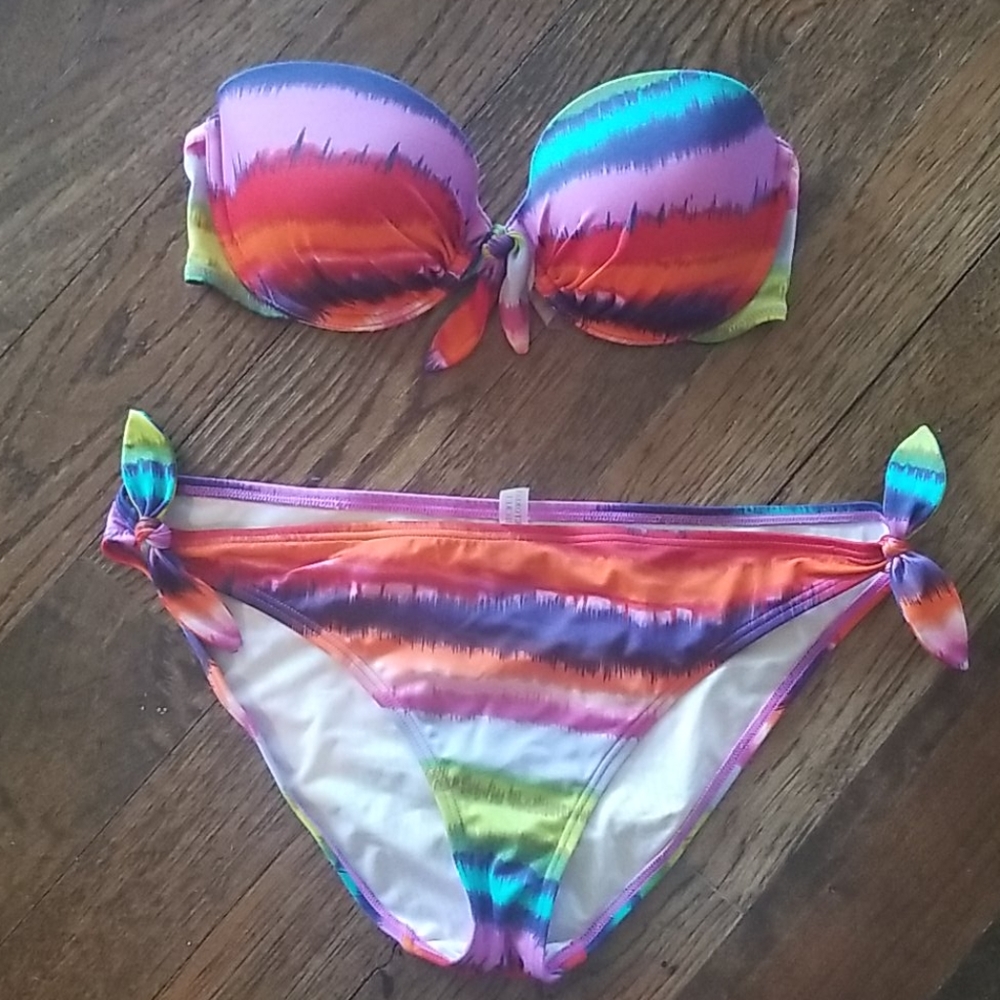 VS Bikini